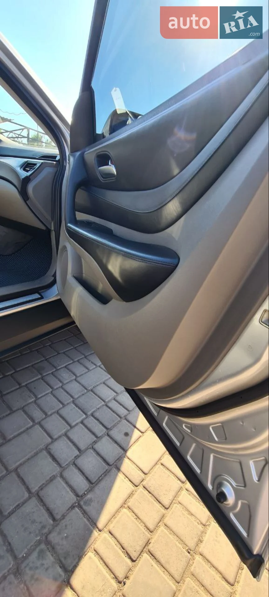 2011 Acura ZDX - мініатюра 16