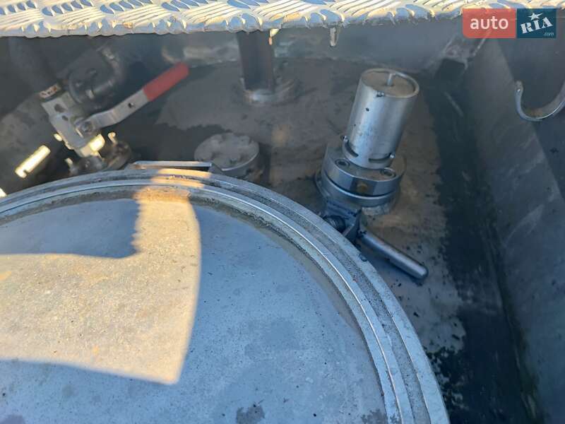 Цистерна полуприцеп Adige 36SN12 1993 в Кропивницком