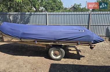 Човен Adventure M-400 2011 в Ізюмі