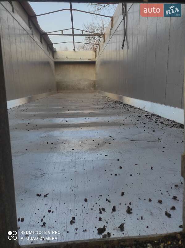 Зерновоз - напівпричіп AHP Trailer 2002 в Іванкові