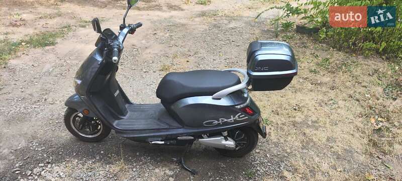 Мотороллер AIMA M3 2022 в Кривом Роге фото Мотороллер AIMA M3 2022 в Кривом Роге