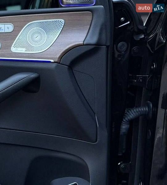 Aion V, photos from the listing
