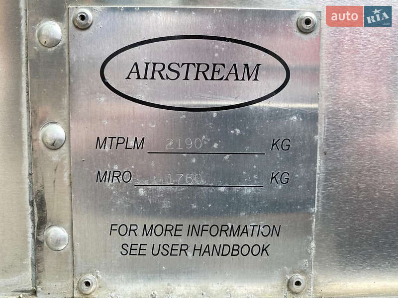 Дом на колесах Airstream International 2009 в Киеве