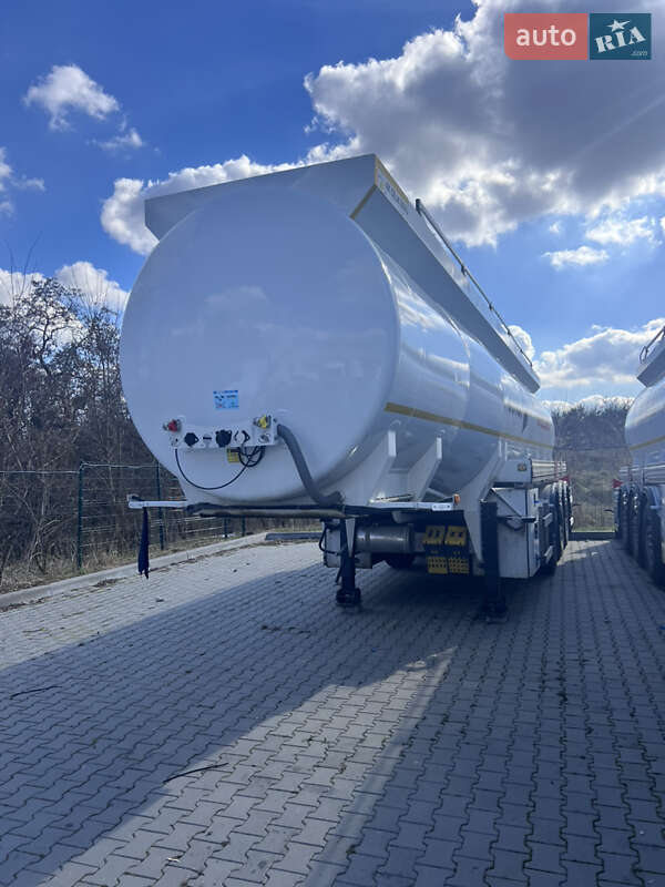 Цистерна полуприцеп Akcelik Boru 2022 в Хмельницком