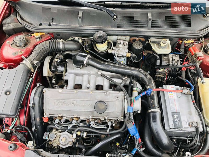 Хетчбек Alfa Romeo 145 1997 в Овідіополі