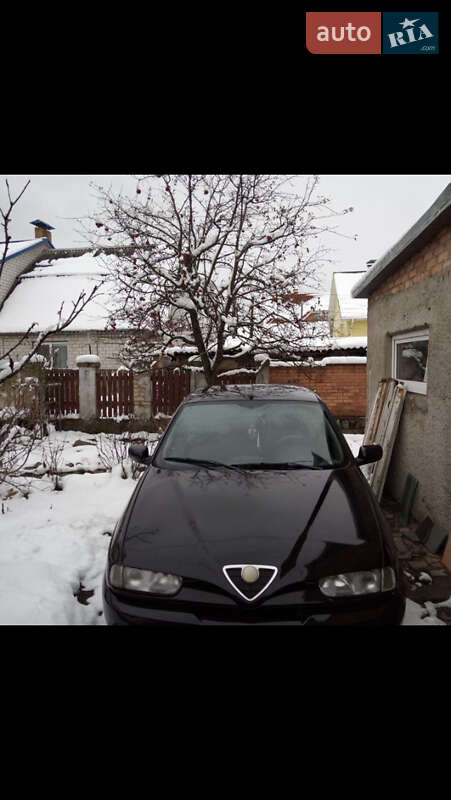 Седан Alfa Romeo 146 1998 в Житомирі