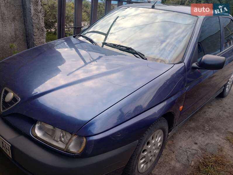 Alfa Romeo 146 1997
