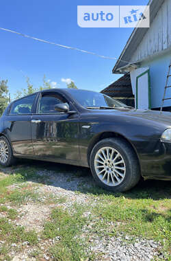 Хэтчбек Alfa Romeo 147 2005 в Каменец-Подольском