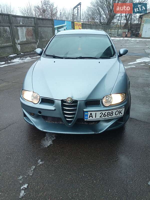 Хэтчбек Alfa Romeo 147 2002 в Чернигове