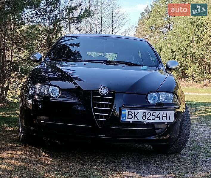 Alfa Romeo 147 2002 Alfa Romeo 147 2002