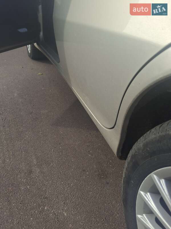 Хэтчбек Alfa Romeo 147 2005 в Лугинах фото 8 Хэтчбек Alfa Romeo 147 2005 в Лугинах