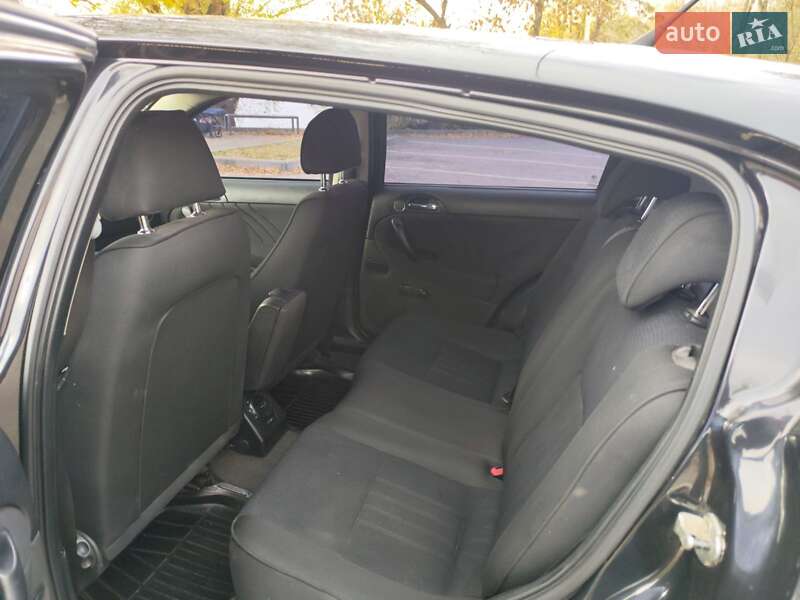 Хэтчбек Alfa Romeo 147 2006 в Кропивницком фото 3 Хэтчбек Alfa Romeo 147 2006 в Кропивницком