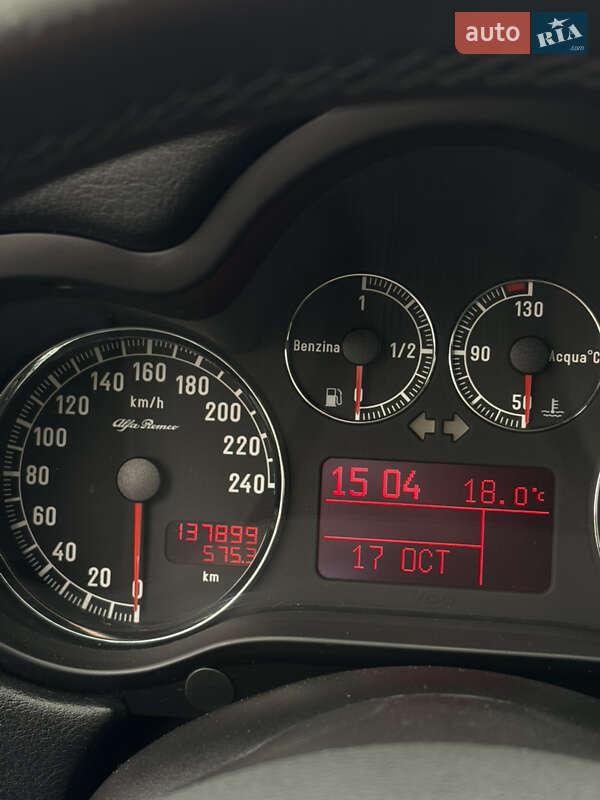 Хэтчбек Alfa Romeo 147 2009 в Киеве