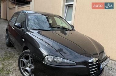Хетчбек Alfa Romeo 147 2001 в Рівному