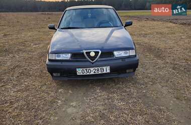 Седан Alfa Romeo 155 1994 в Радивиліві