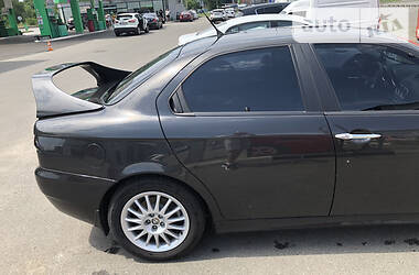 Седан Alfa Romeo 156 2004 в Киеве