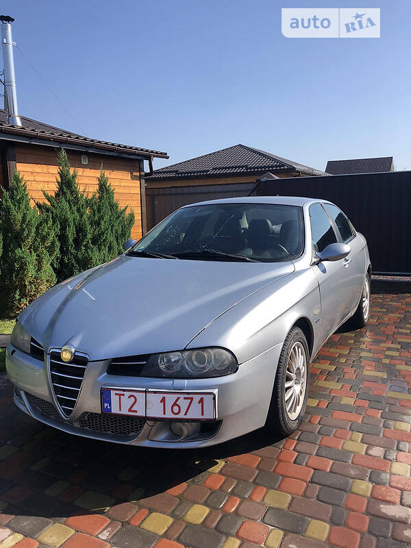 Седан Alfa Romeo 156 2003 в Киеве