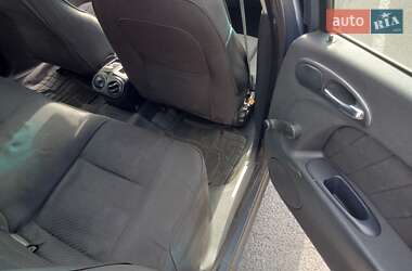 Седан Alfa Romeo 156 2002 в 