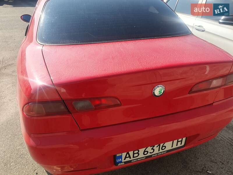 Седан Alfa Romeo 156 1998 в Святопетровское