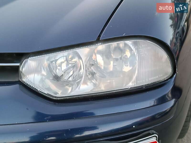 Седан Alfa Romeo 156 2002 в Харкові