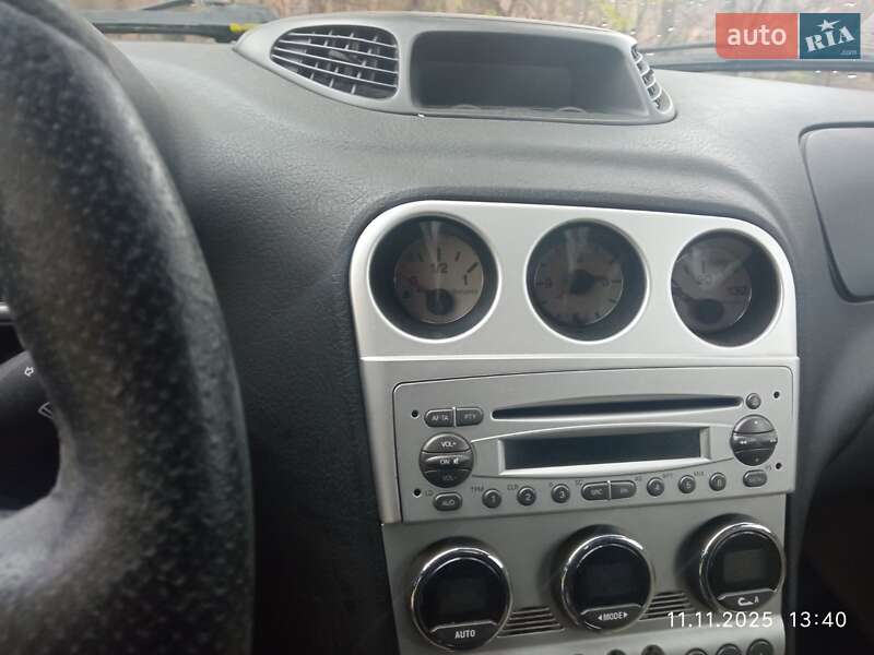 Седан Alfa Romeo 156 2005 в Киеве фото 6 Седан Alfa Romeo 156 2005 в Киеве