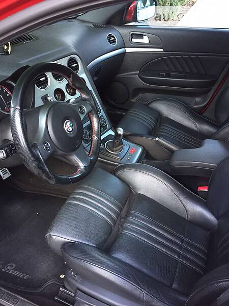 Седан Alfa Romeo 159 2008 в Днепре