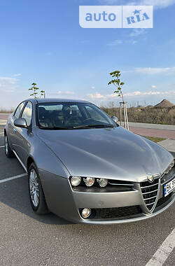 Седан Alfa Romeo 159 2010 в Ровно