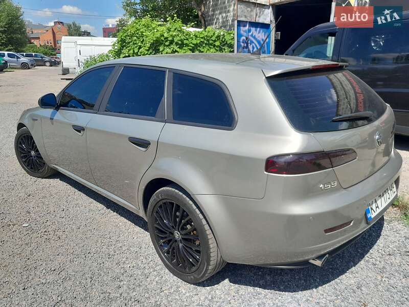 Универсал Alfa Romeo 159 2007 в Киеве
