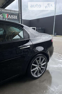Седан Alfa Romeo 159 2006 в 