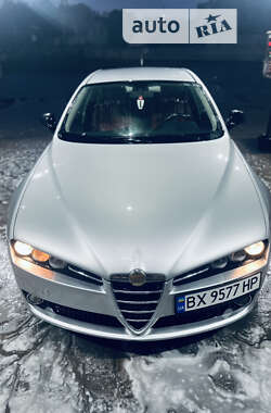 Седан Alfa Romeo 159 2007 в Остроге