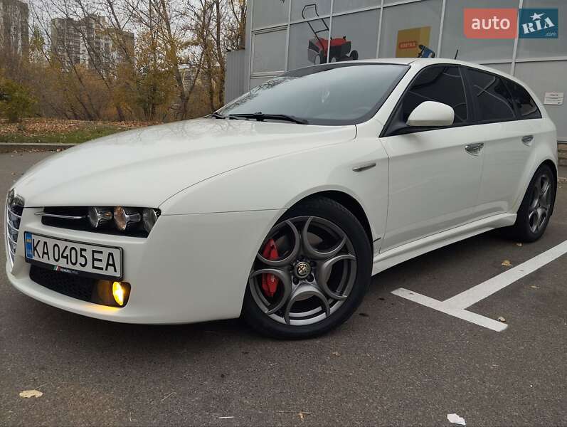 Универсал Alfa Romeo 159 2008 в Киеве