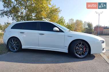 Универсал Alfa Romeo 159 2008 в Киеве