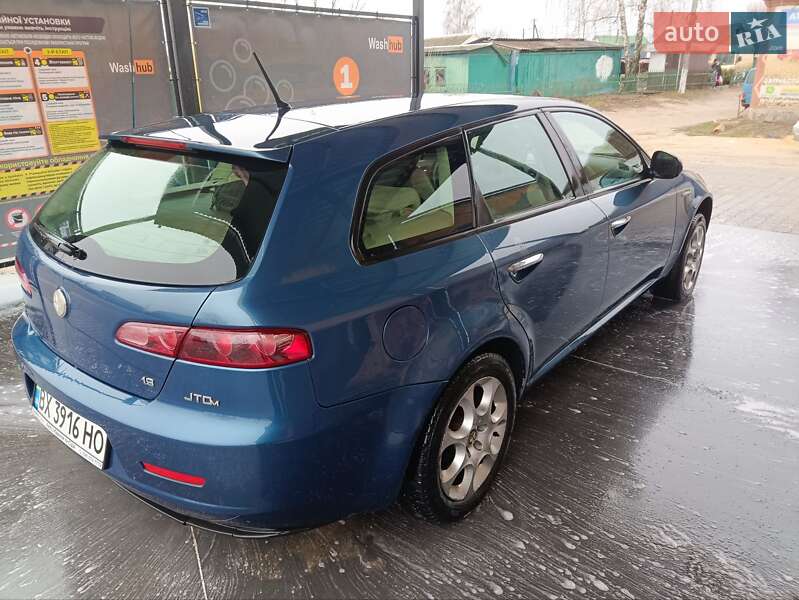 Універсал Alfa Romeo 159 2009 в Житомирі
