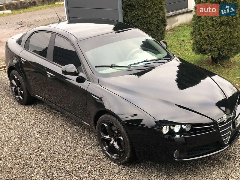 Седан Alfa Romeo 159 2007 в Іршаві