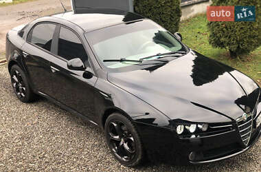 Седан Alfa Romeo 159 2007 в Іршаві