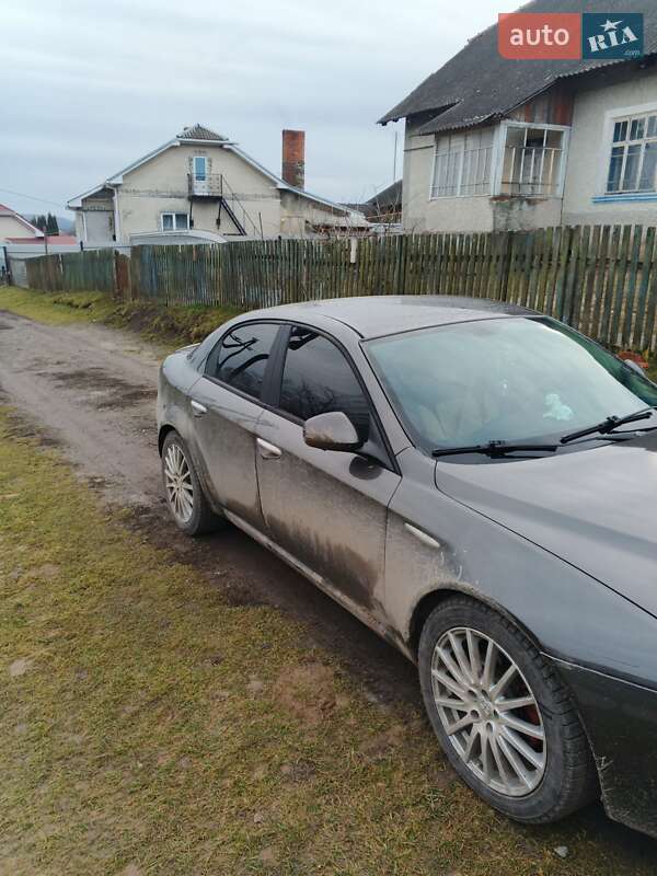 Седан Alfa Romeo 159 2006 в Чорткове