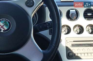 Седан Alfa Romeo 159 2006 в 