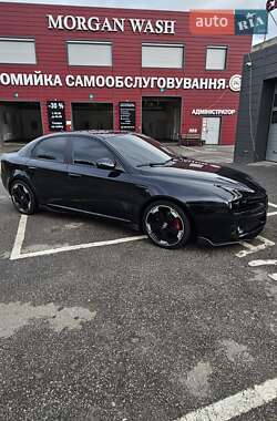 Седан Alfa Romeo 159 2006 в 