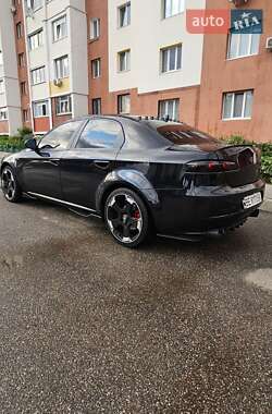 Седан Alfa Romeo 159 2006 в 
