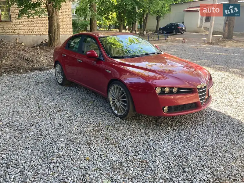 Alfa Romeo 159