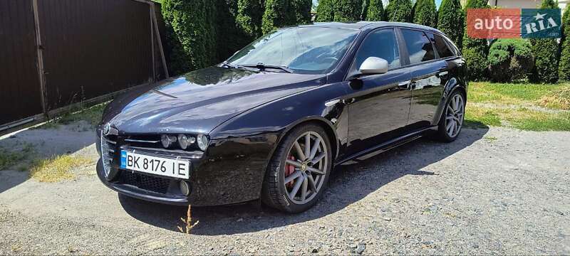 Универсал Alfa Romeo 159 2011 в Ровно