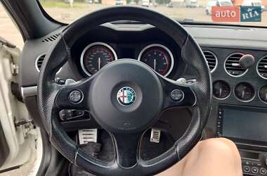 Седан Alfa Romeo 159 2011 в 