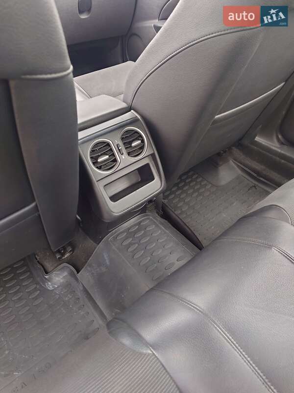 Седан Alfa Romeo 159 2011 в Киеве