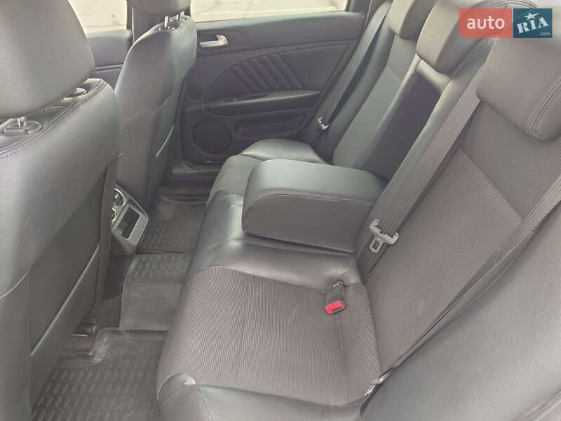 Седан Alfa Romeo 159 2011 в Киеве