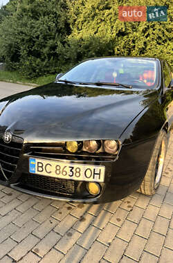 Седан Alfa Romeo 159 2005 в Львове