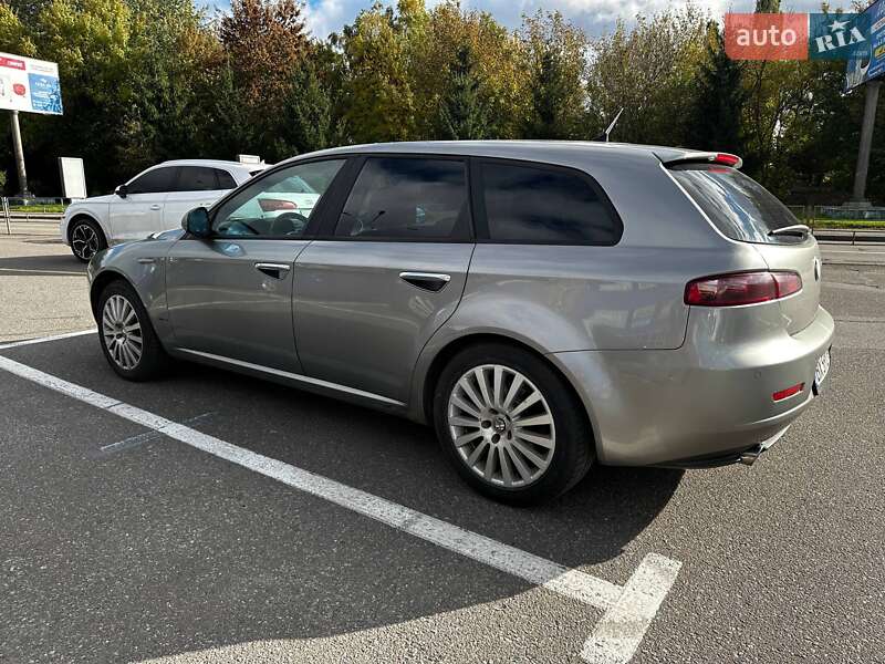 Универсал Alfa Romeo 159 2006 в Хмельницком