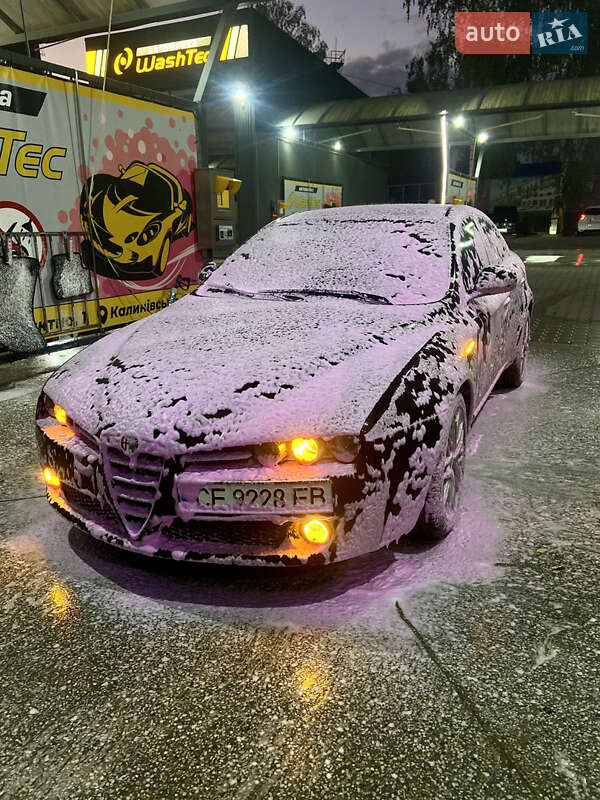 Седан Alfa Romeo 159 2006 в Черновцах