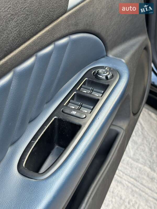 Седан Alfa Romeo 159 2007 в Киеве