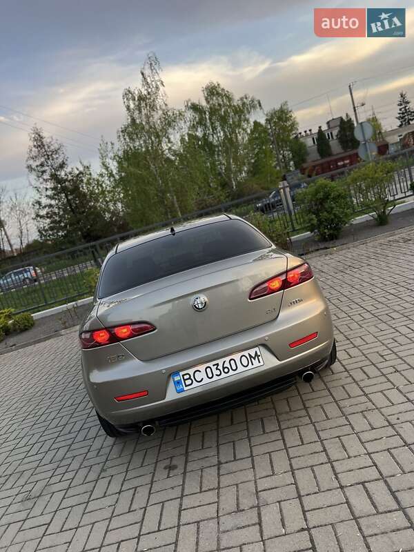 Седан Alfa Romeo 159 2007 в Львове
