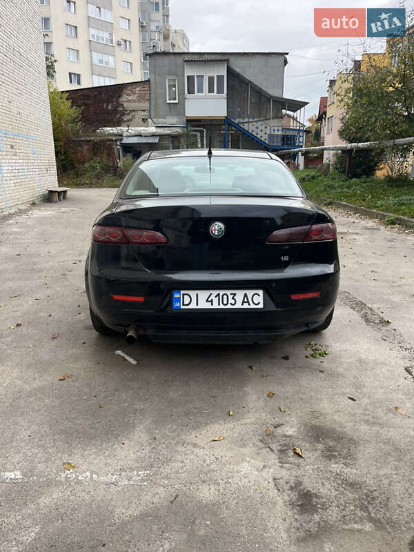 Седан Alfa Romeo 159 2006 в Львове фото Седан Alfa Romeo 159 2006 в Львове